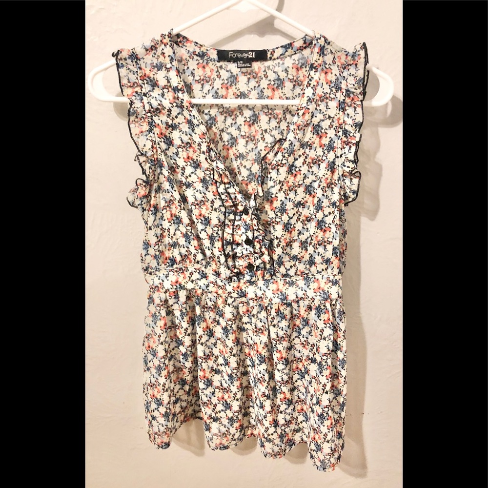Forever 21 Sleeveless sheer floral print blouse SP